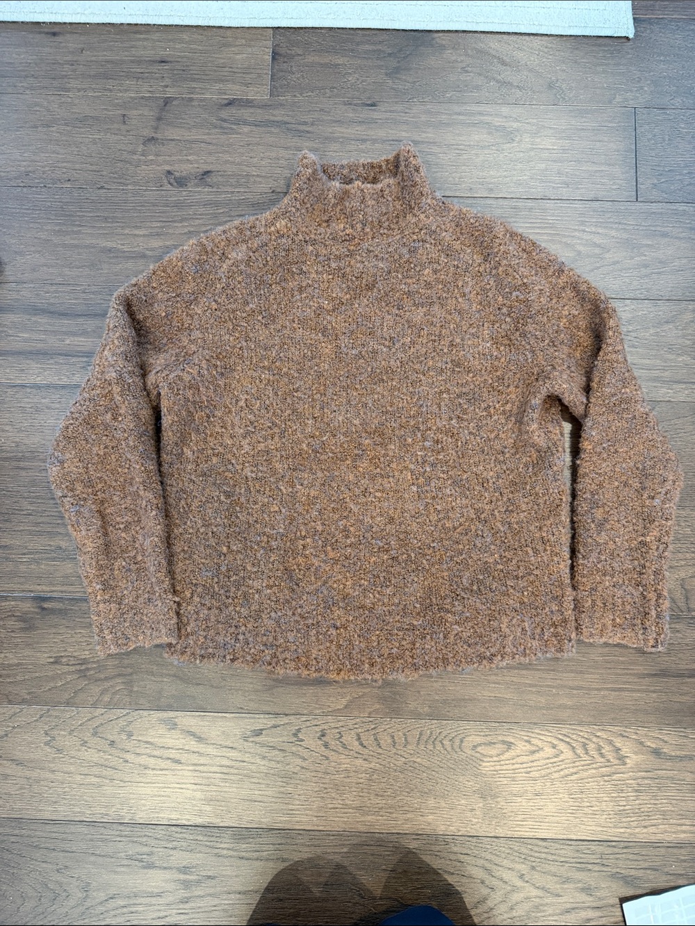 Olivaceous Textured Brown Turtleneck Sweater Size Small - C69